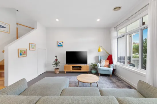 1/12 Grieve Parade, Altona, Vic 3018-Image