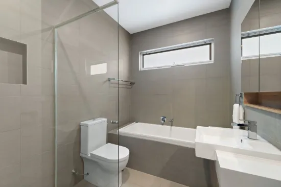 1/12 Grieve Parade, Altona, Vic 3018-Image