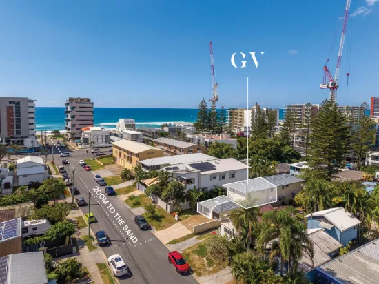 1/14 Twenty Third Avenue, Palm Beach, Qld 4221