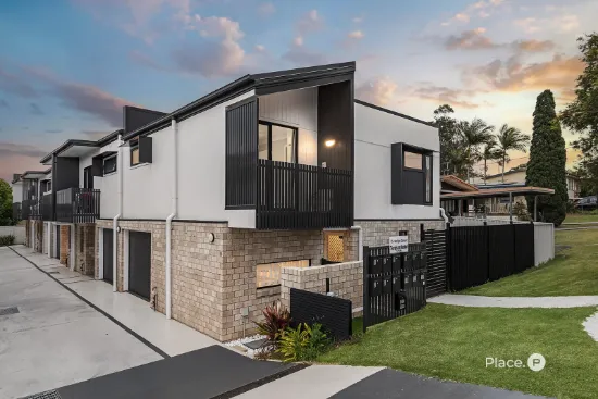 1/15 Hedge Street, Strathpine, Qld 4500