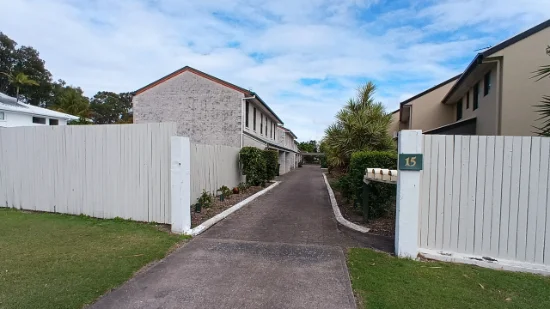 1/15 Tavistock St, Torquay, Qld 4655