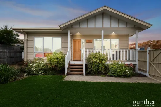 1/18 St Leonards Road, Healesville, Vic 3777