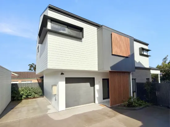 1/20a Kitchener Parade, Mayfield East, NSW 2304