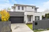 1/21 Alameda Avenue, Mornington, Vic 3931