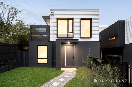 1/230 Hull Road, Mooroolbark, Vic 3138