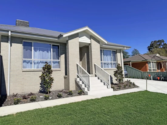 1/237 Vickers Road, Lavington, NSW 2641