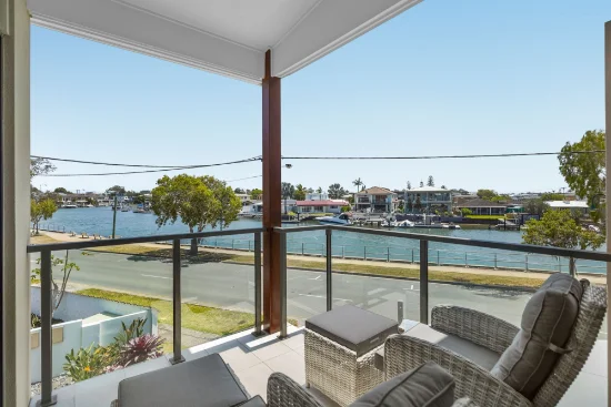 1/26 Burrows Street, Biggera Waters QLD 4216-Image