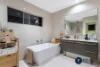 1/26 Eider Avenue, Paradise Point, Qld 4216-Image