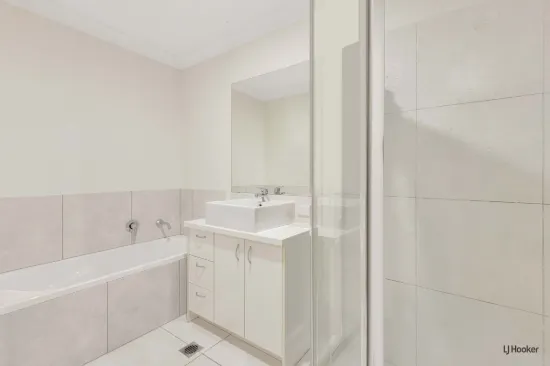 1/28 Fortune Street, Coomera, Qld 4209-Image
