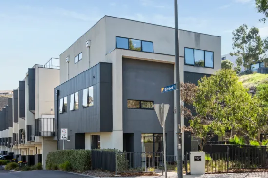 1/3 Granite Way, Keilor East, Vic 3033