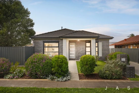 1/30 Camperdown  Avenue, Sunshine North, Vic 3020