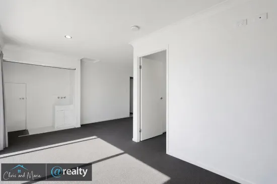 1/35 Makybe Diva Drive, Ooralea, Qld 4740-Image