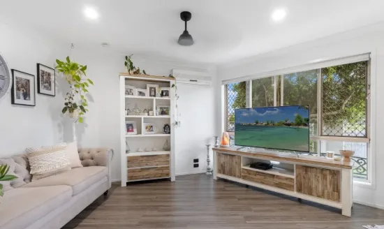 1/38 Abalone Avenue, Paradise Point, Qld 4216