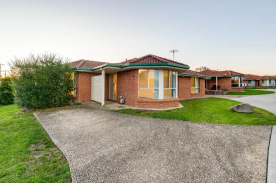 1/48 Mayfair Drive, West Wodonga, Vic 3690
