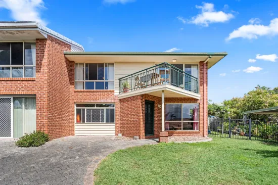 1/54 Haydn Drive, Kawungan, Qld 4655