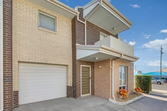 1/57 Toolooa Street, South Gladstone, Qld 4680