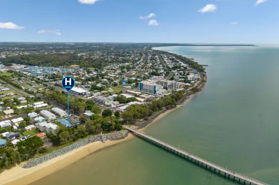 1/580 Esplanade, Urangan, Qld 4655