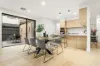 1/7 Barter Crescent, Forest Hill, Vic 3131-Image
