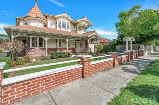 1/8 Collins Street, Mentone, Vic 3194
