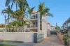1/8 Santa Monica Road, Miami, Qld 4220
