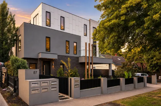 1/87 Thames Street, Box Hill, Vic 3128