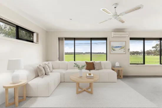 1/89 Marine Parade, Hastings, Vic 3915