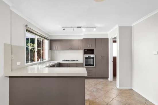 1/9 Gross Court, Mount Waverley, Vic 3149