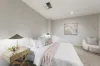 1 Oaks Lane, Pakenham, Vic 3810-Image