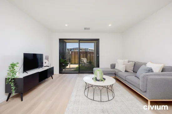 10/209 John Gorton Drive, Wright, ACT 2611