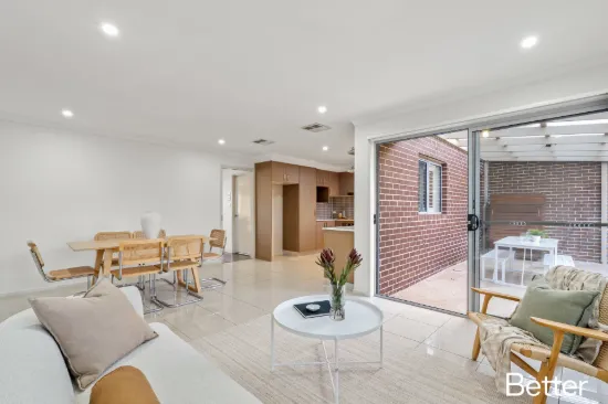 10/21 Gordon Withnall Crescent, Dunlop, ACT 2615-Image