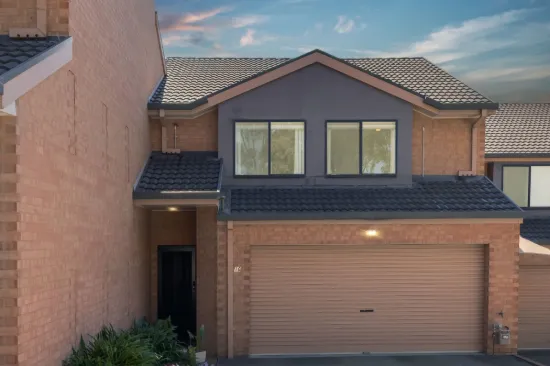 10/32 Doeberl Place, Queanbeyan, NSW 2620