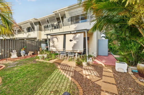10/68 Pulgul Street, Urangan, Qld 4655 - For Sale