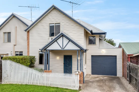 10 Spurling Close, South Geelong, Vic 3220