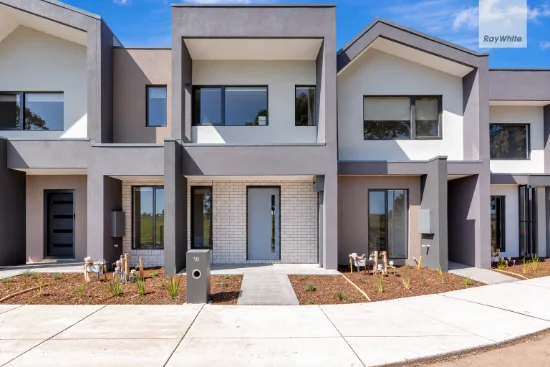 10 Swifter Walk, Wollert, Vic 3750 - For Rent
