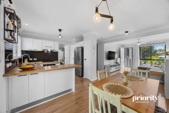 11/350 Leitchs Road, Brendale, Qld 4500