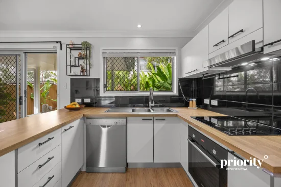 11/350 Leitchs Road, Brendale, Qld 4500-Image