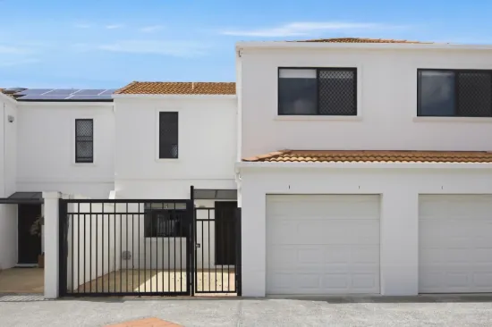 11/77 Bamboo Avenue, Benowa, Qld 4217