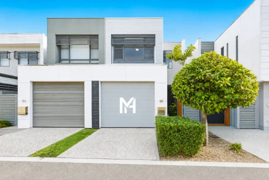 11 The Gardenway, Robina, Qld 4226 - Sold