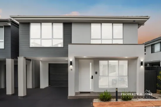 11 Walcrow Glade, Marsden Park, NSW 2765