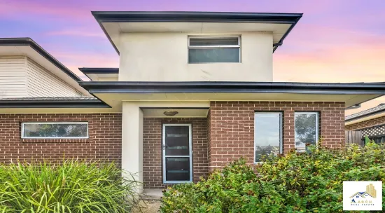 110 James Mirams Drive, Roxburgh Park, Vic 3064