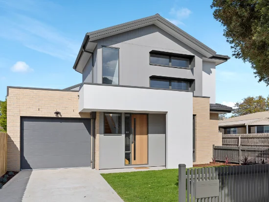 1&2/3 Burnett Avenue, Braybrook, Vic 3019