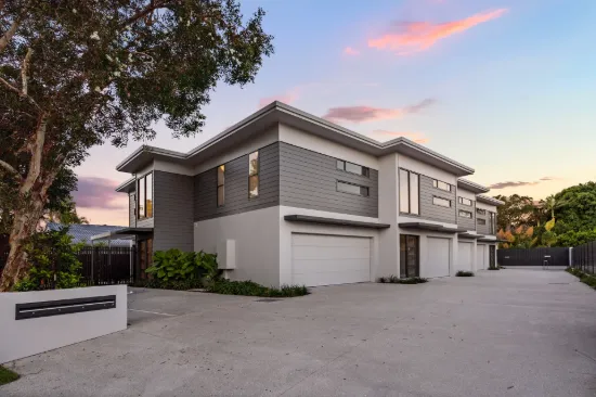 12 Jarnahill Drive, Mount Coolum, Qld 4573