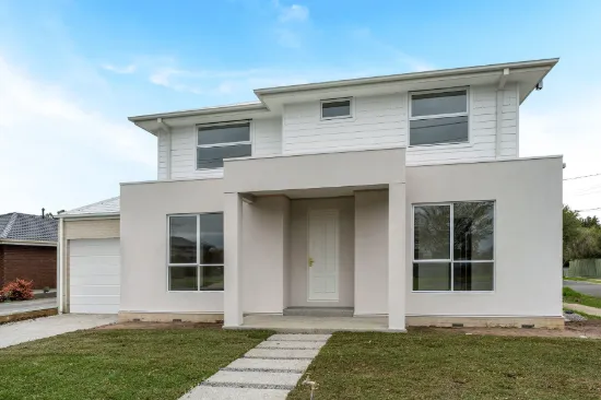 128 Carrick Drive, Gladstone Park, Vic 3043