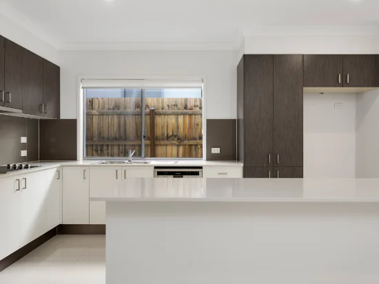 128 Cooper Crescent, Rochedale, Qld 4123