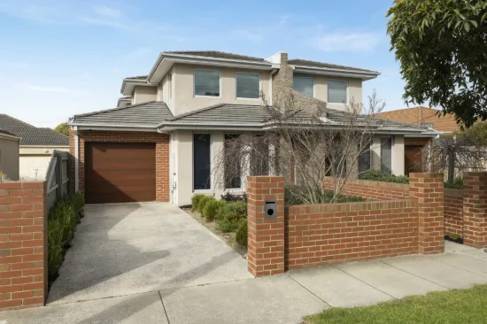 12A Madden Avenue, Carnegie, Vic 3163