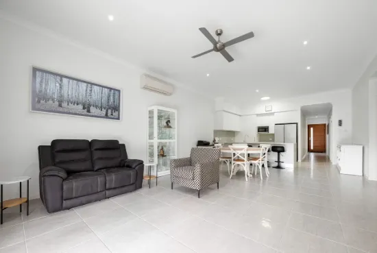 13/1-5 Anna Louise Terrace, Windaroo, Qld 4207-Image