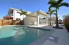 13/2 Waters Cl, Hope Island, Qld 4212-Image