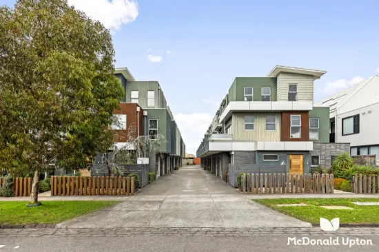 13/4-6 Winifred Street, Essendon, Vic 3040