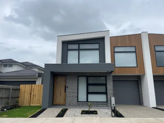 13A Riverside Ave, Avondale Heights, Vic 3034