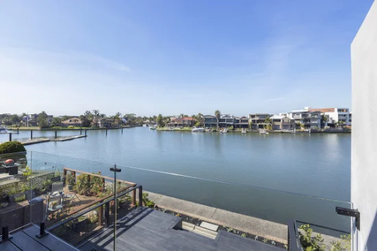 14/1 Inner Harbour Drive, Patterson Lakes, Vic 3197
